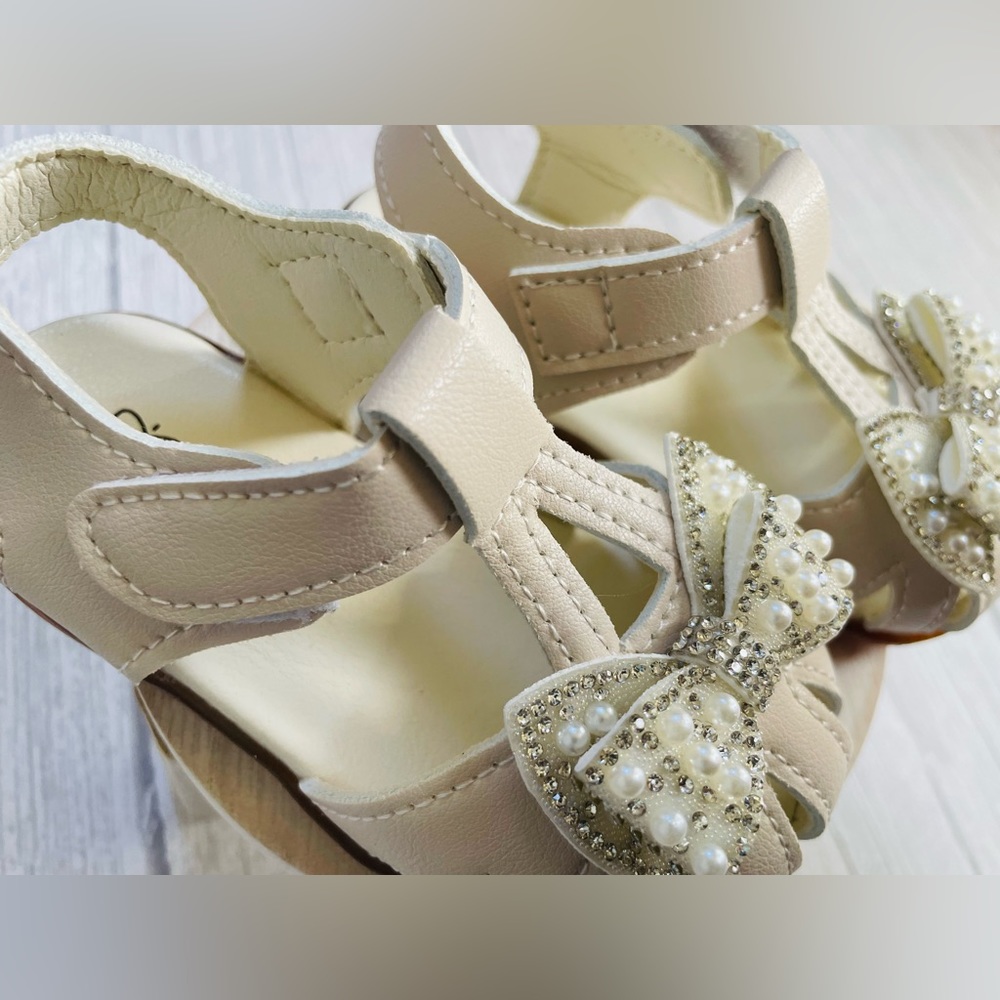 Girl’s Pearl Bow Sandals, Soft Bottom Sandals, Girl’s Sandals